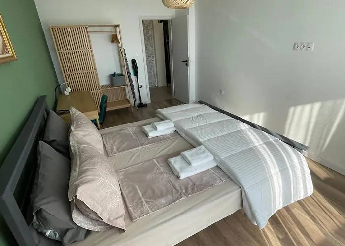 Апартаменти Platinum Luxury Industrial Unit City-center Пловдив