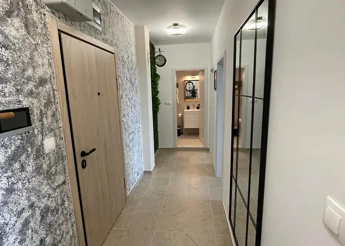 Platinum Luxury Industrial Unit City-center * Пловдив